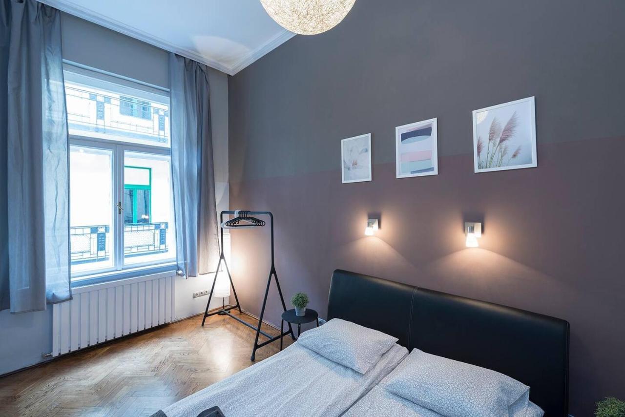 Vaci Street Premier Apartment Budapest Kültér fotó