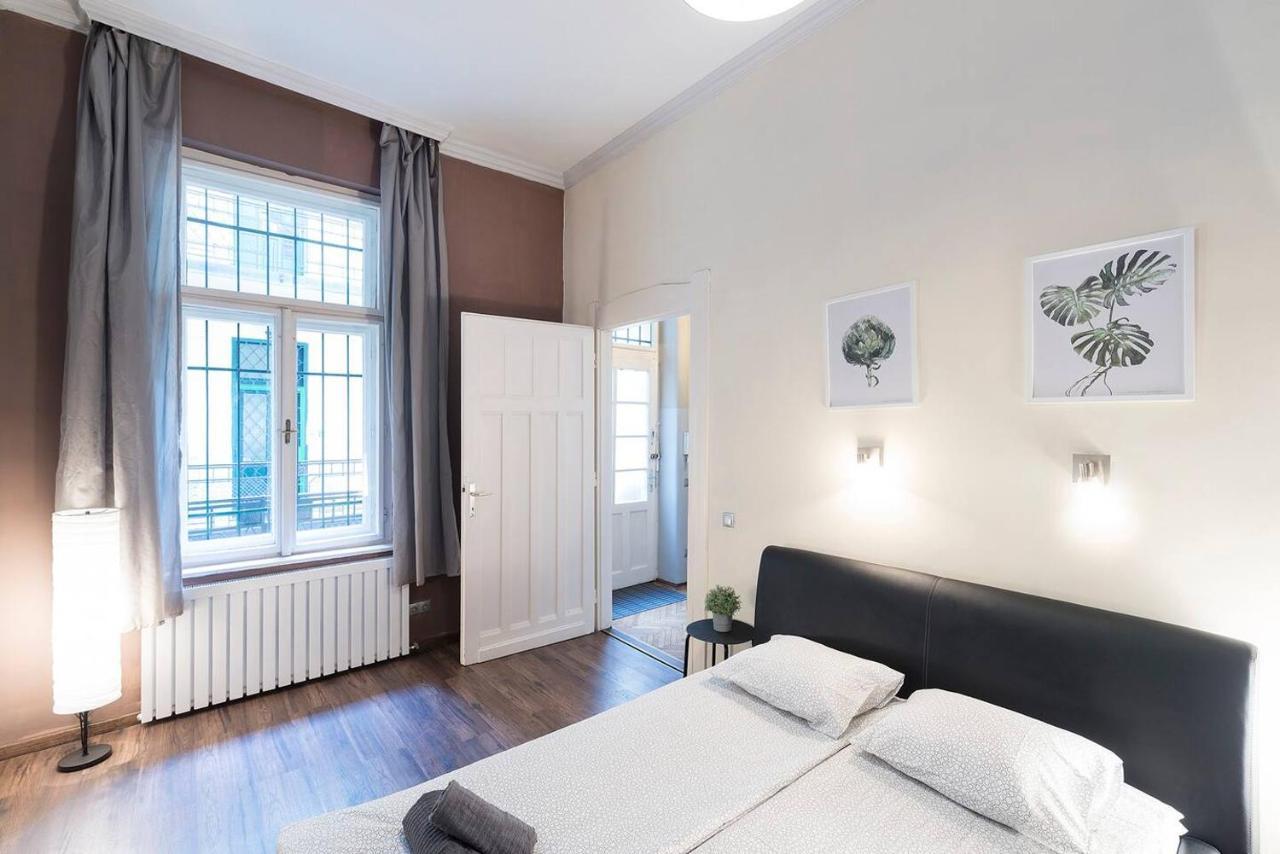 Vaci Street Premier Apartment Budapest Kültér fotó